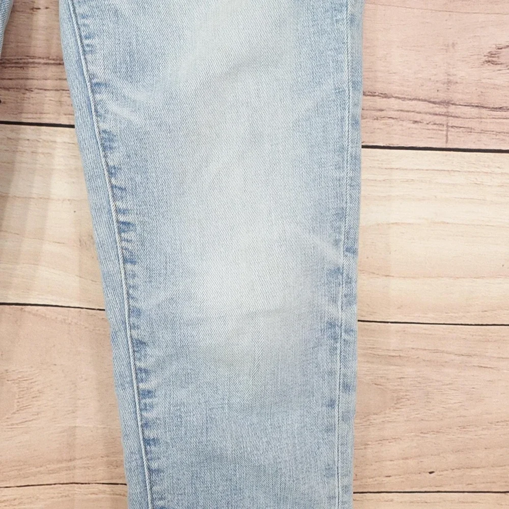 American Eagle Jeans Mens 28x32 Blue Light Wash Airflex+ Temp Tech Skinny Denim